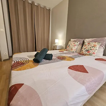 L'empereur 6p Climatisation Apartmán *